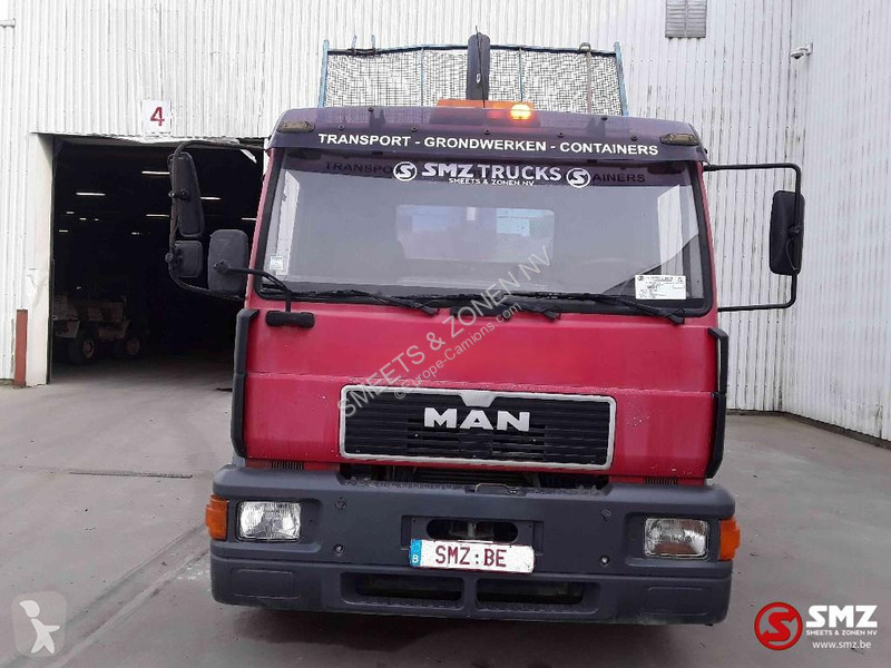 شاحنة MAN