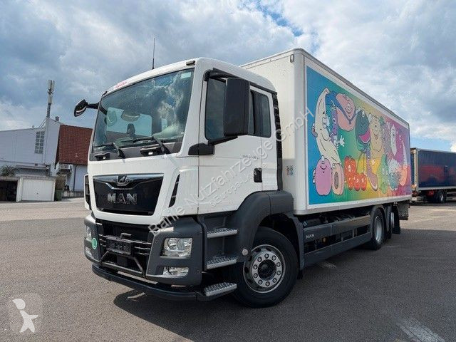 شاحنة MAN TGS 6x2-4 BL €6D manuell Lenkachse Klima
