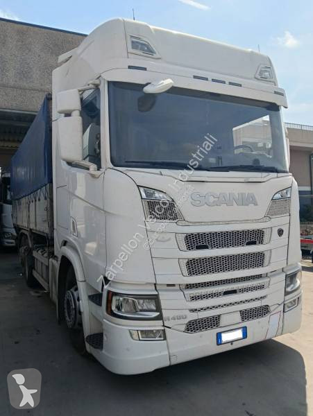 شاحنة Scania