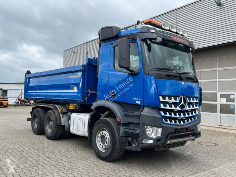 شاحنة Mercedes Arocs 2653 6x4 3-Achs Kipper...