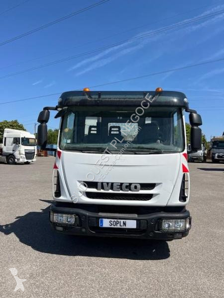 Camion Iveco 100E22