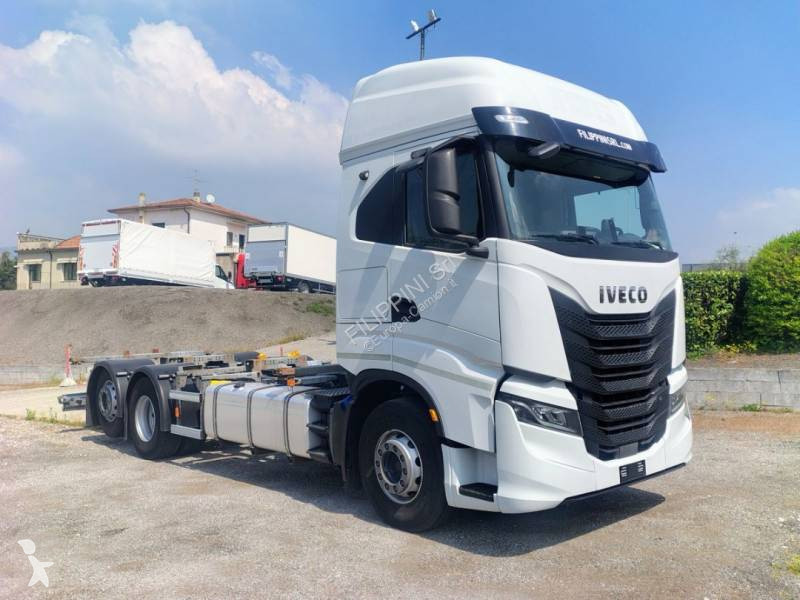 شاحنة Iveco