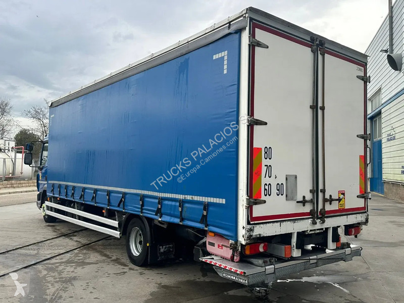 شاحنة DAF 260 FA 12ton