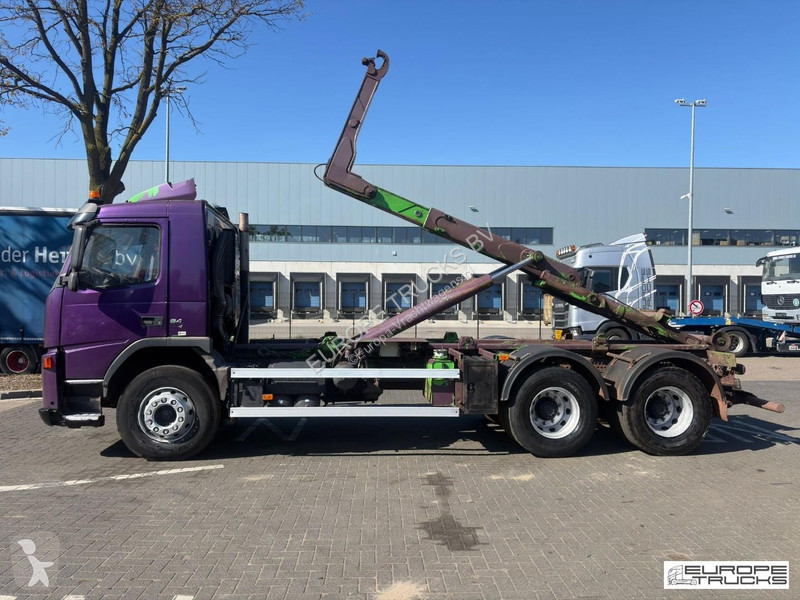 Camion Volvo 340 Full Steel - Manual - 20T Hook
