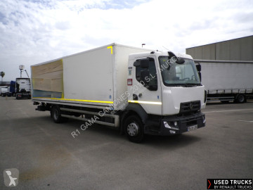 شاحنة عربة مقفلة Renault