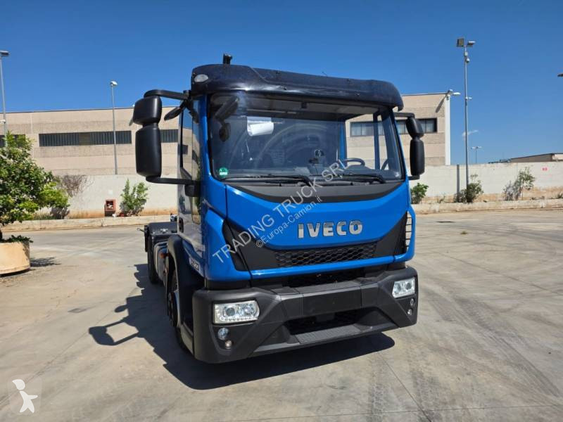 شاحنة Iveco