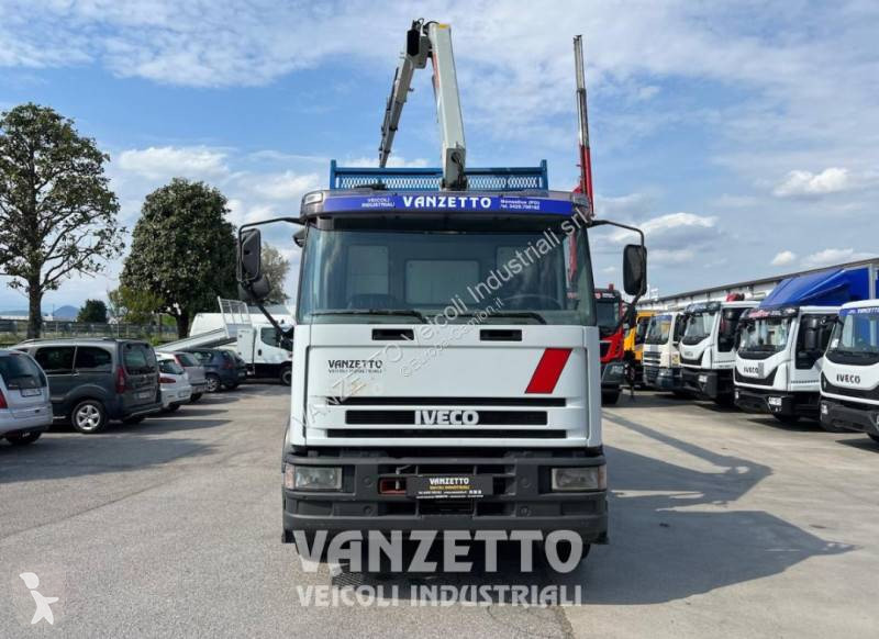 شاحنة Iveco