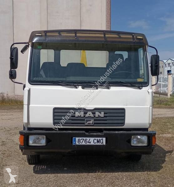 شاحنة MAN