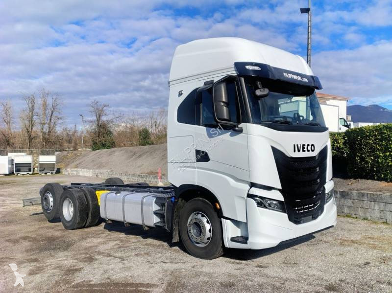 شاحنة Iveco