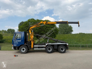 Camion porte containers Terberg