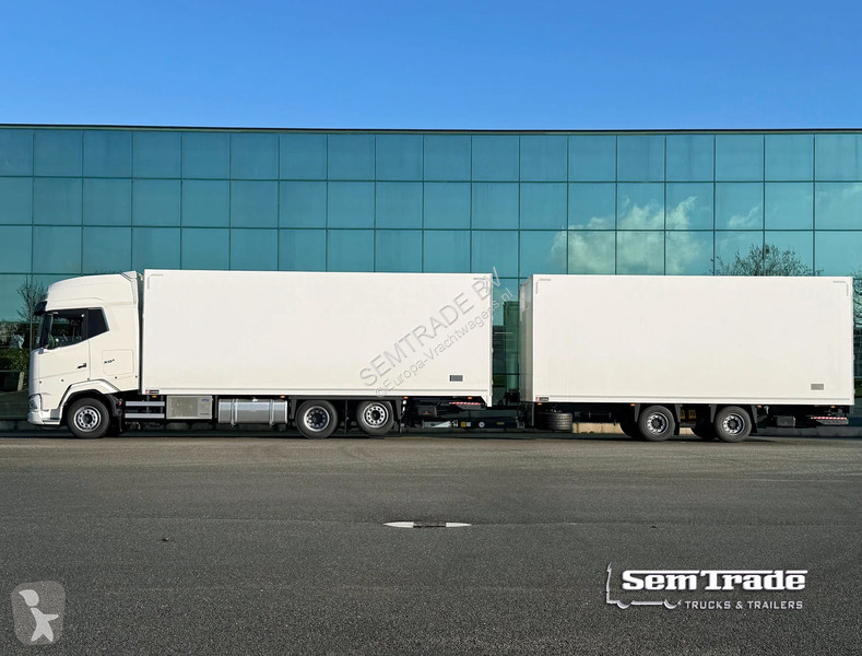 شاحنة DAF XG+ 530 R 6X2 50 CC COMI CARRIER TRS...