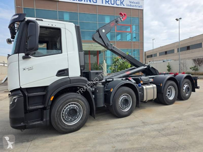 شاحنة Iveco