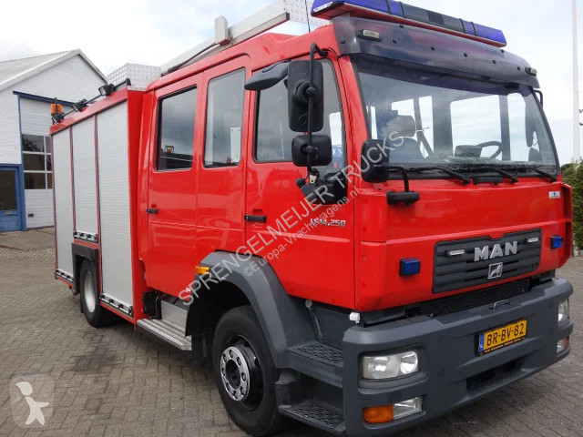 Ciężarówka MAN L79 14-250 man bomberos truck