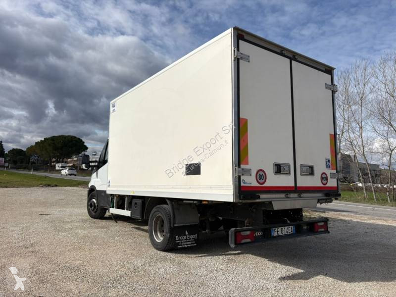 شاحنة Iveco