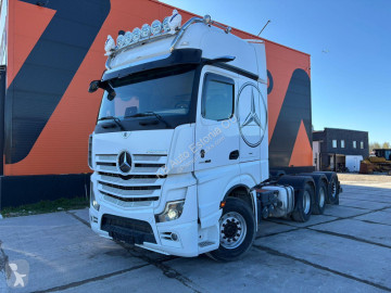 Lastbil chassis Mercedes