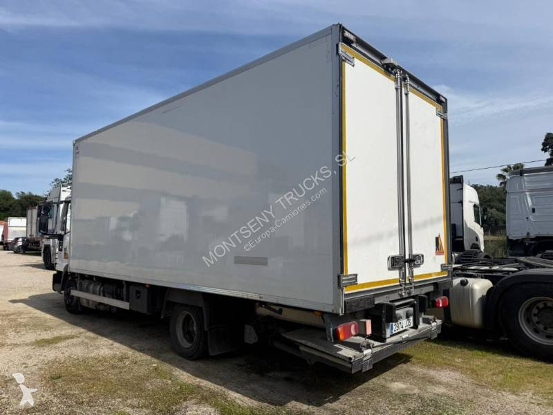 شاحنة Iveco