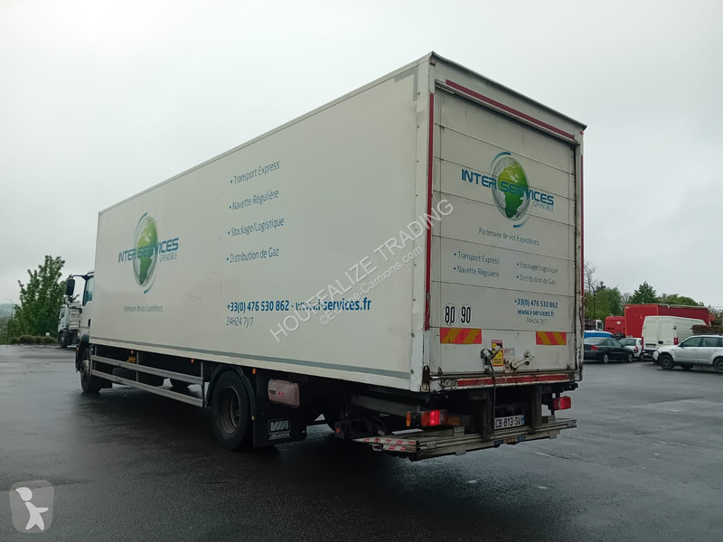 Camion MAN 340