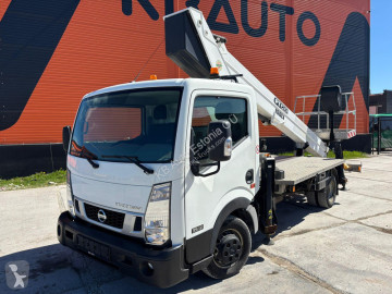 Камион вишка Nissan
