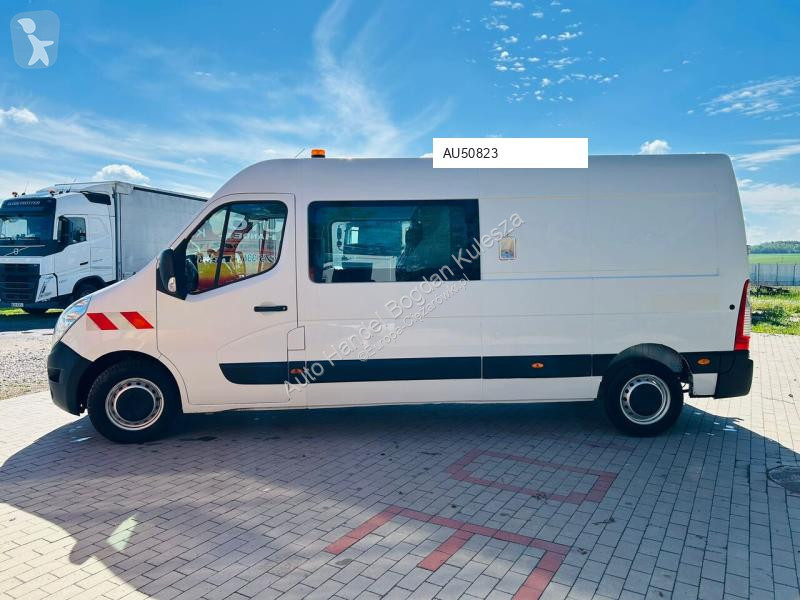 Samochód dostawczy Renault 2.3