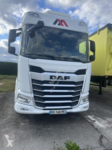 Грузовик фургон DAF