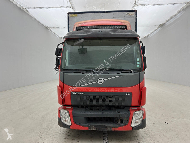 شاحنة Volvo 250