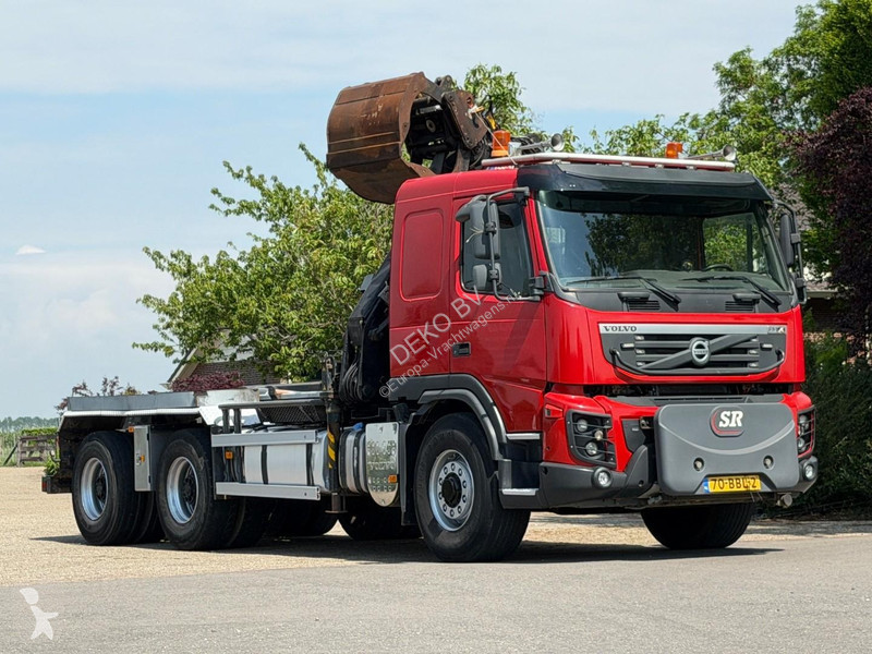 Kamion Volvo 460 EEV 6X4...