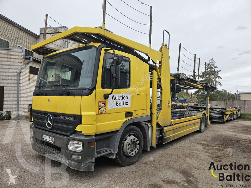Camion Mercedes 930.05