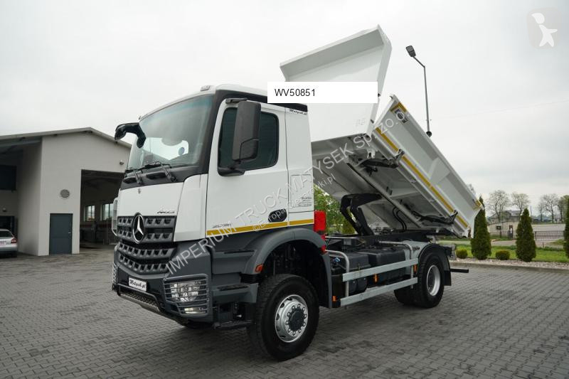 شاحنة Mercedes ACTROS 2038
