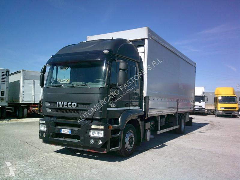 شاحنة Iveco