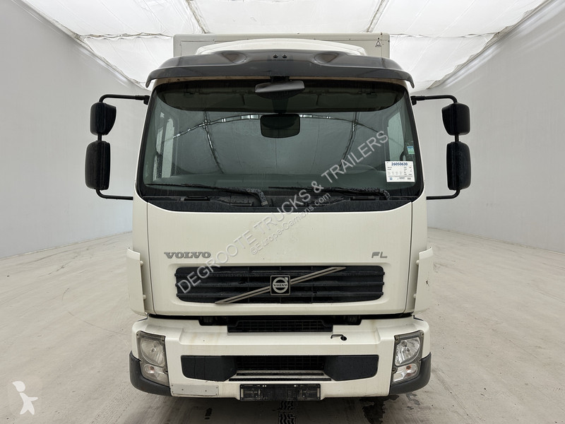 شاحنة Volvo FL 240