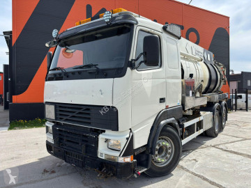 شاحنة مكنسة كهربائية Volvo