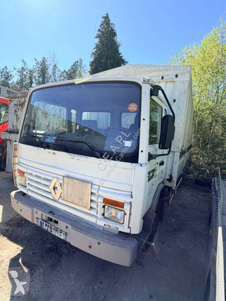 Грузовик Renault