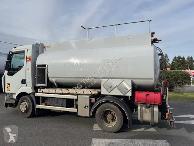 شاحنة Renault 220 DXI