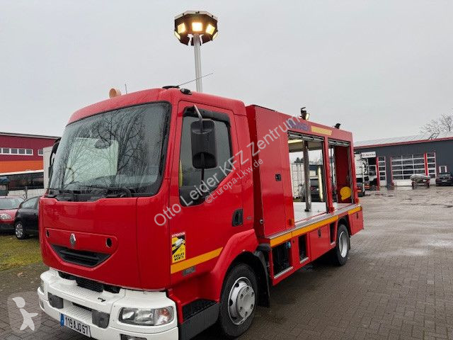 Vrachtwagen Renault M 180  STROM AEGAT  220 V