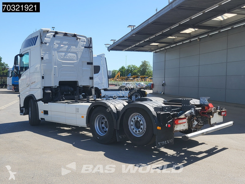 شاحنة Volvo 500  6X2 Chassis Full Air...
