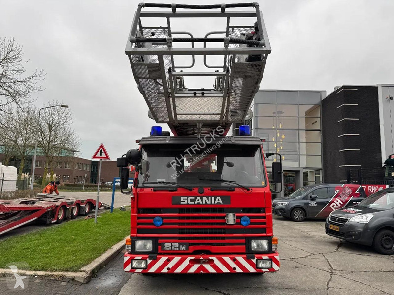 شاحنة Scania P82 4X2 - FIRE TRUCK - 30M IFT