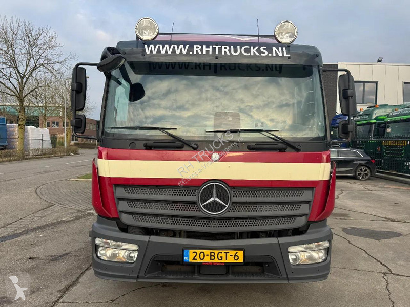 شاحنة Mercedes 1016 4X2 - EURO 6 + DHOLLANDIA LIFT