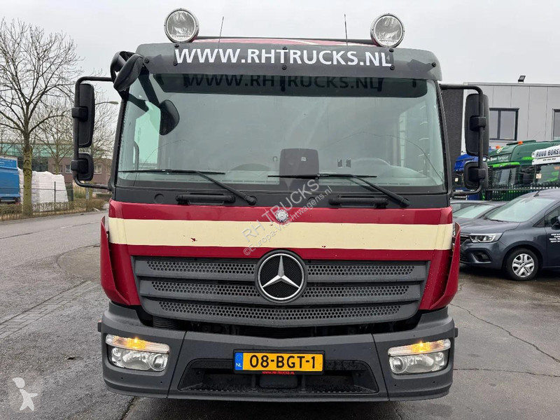 شاحنة Mercedes 1016 4X2 - EURO 6 + DHOLLANDIA LIFT