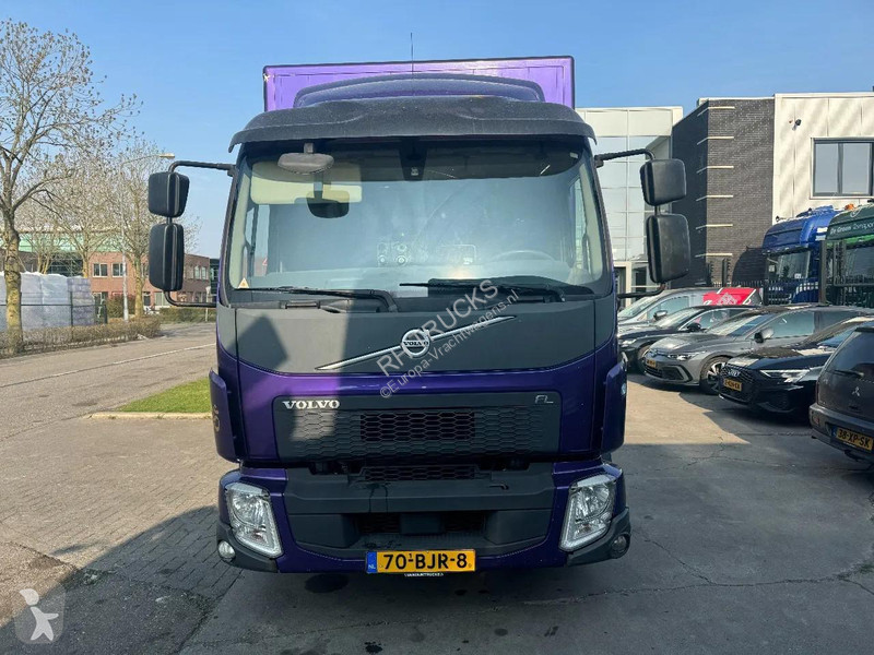 شاحنة Volvo 250 4X2 EURO 6 BOX DHOLLANDIA 1500 KG