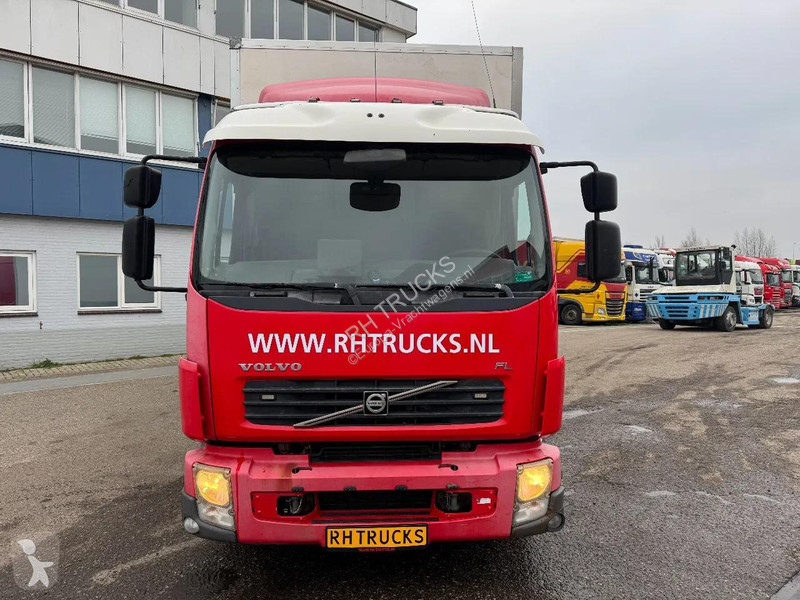 شاحنة Volvo FL 260 4X2 EURO 5 SIDE DOORS ZEPRO...