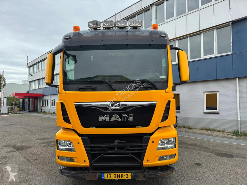 شاحنة MAN 42.460 8X2 EURO 6 KIPPER