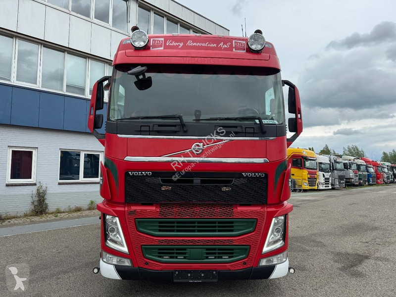 شاحنة Volvo 500 8X2 EURO 6 + JOAB 24 TON HOOKLIFT