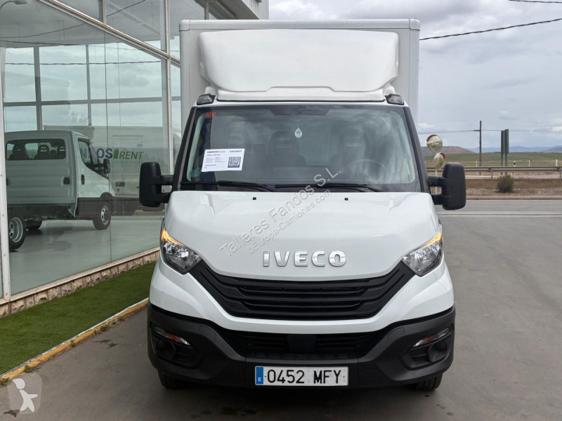 Camion Iveco  35C16 20m3