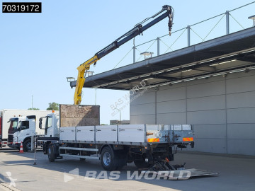 شاحنة رافعة Iveco