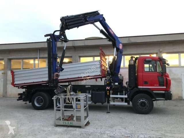 شاحنة Astra HD8