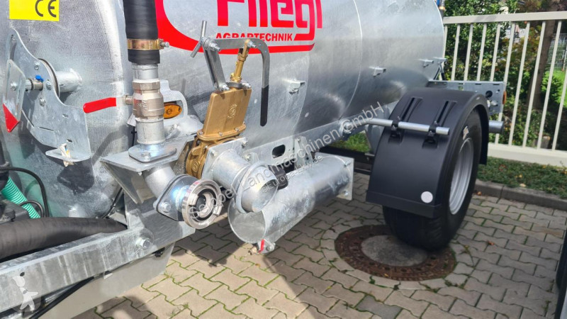 شاحنة Fliegl  WFW 4000 EINACHS WASSERFASSWAGEN