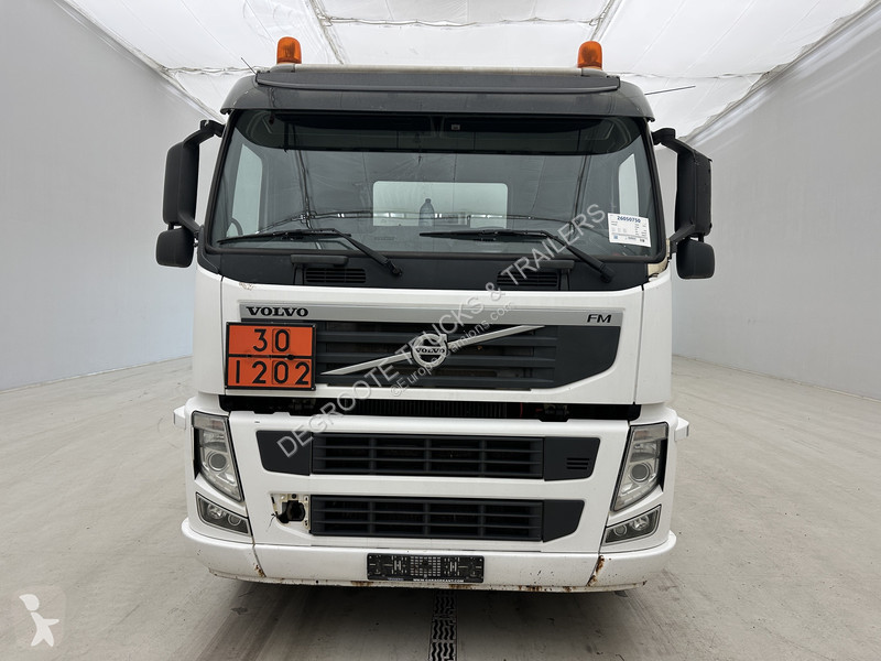 شاحنة Volvo 420 - 6x2