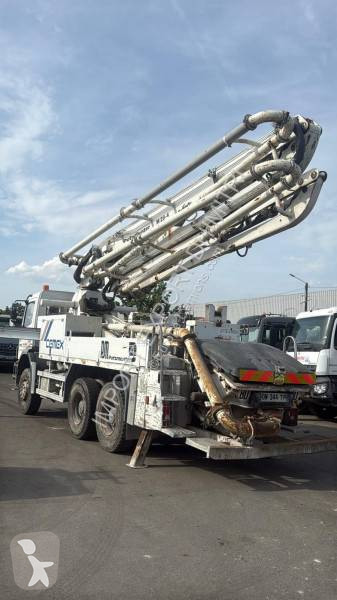 شاحنة Mercedes