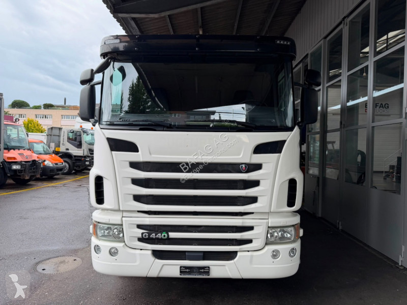 شاحنة Scania g440 lb 6x2