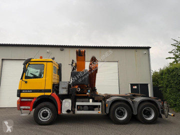 Camion châssis Mercedes